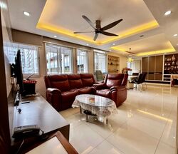 Blk 928 TAMPINES PALMSPRING (Tampines), HDB 5 Rooms #597185091